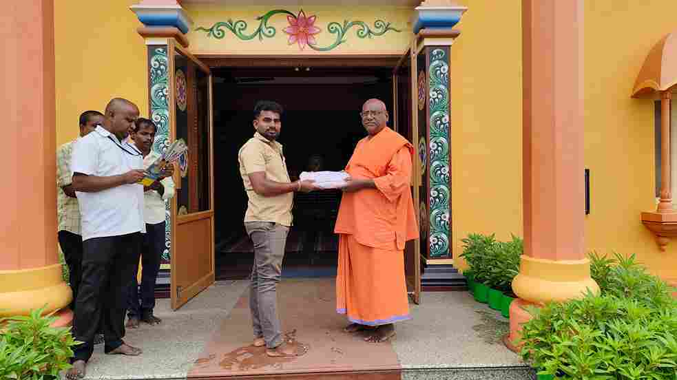 Deepavali Dress Distribution to our Sisters and Brothers
